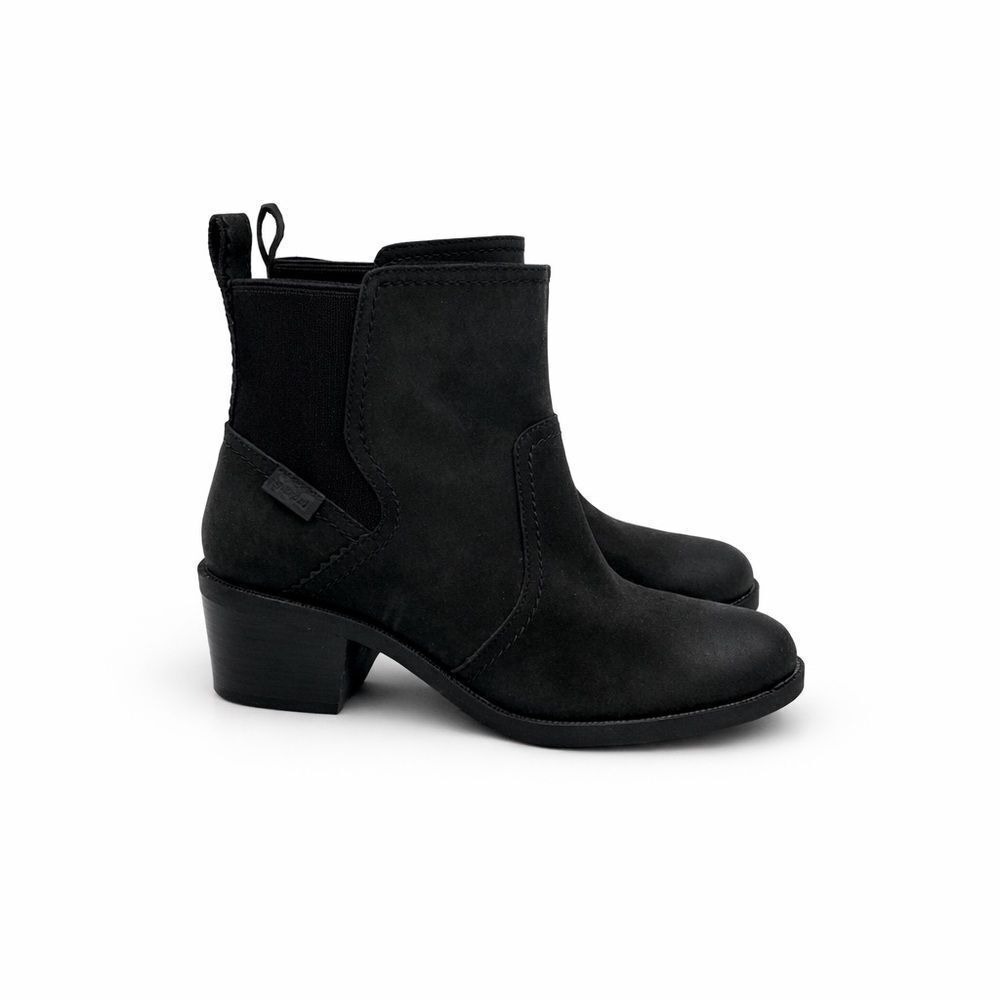 Teva Black leather Ankle Boots Womans size 7